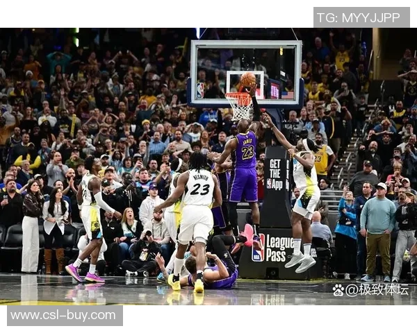 湖人外线防守崩溃全队被动不交易难以扭转攻强守弱局面 湖人外线防守崩溃全队被动不交易难以扭转攻强守弱局面