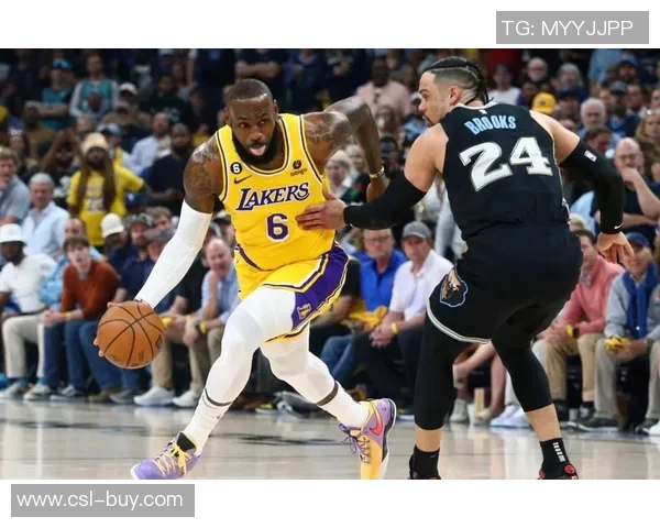 狄龙全场表现出色23投11中斩获26分5篮板助攻助球队争胜